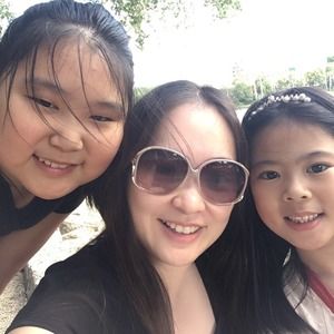 Meet your Posher, Esther